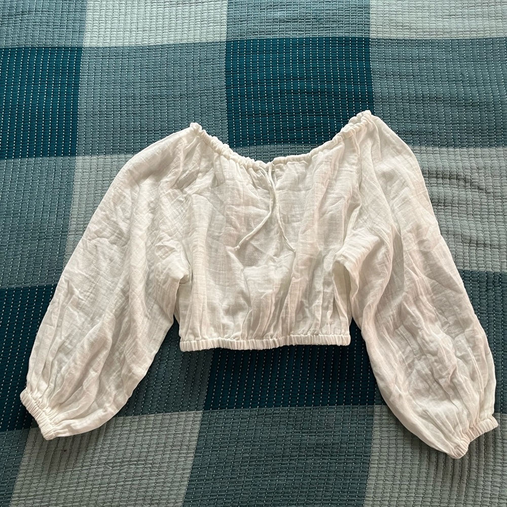 Shaina Mote never worn crop cotton top